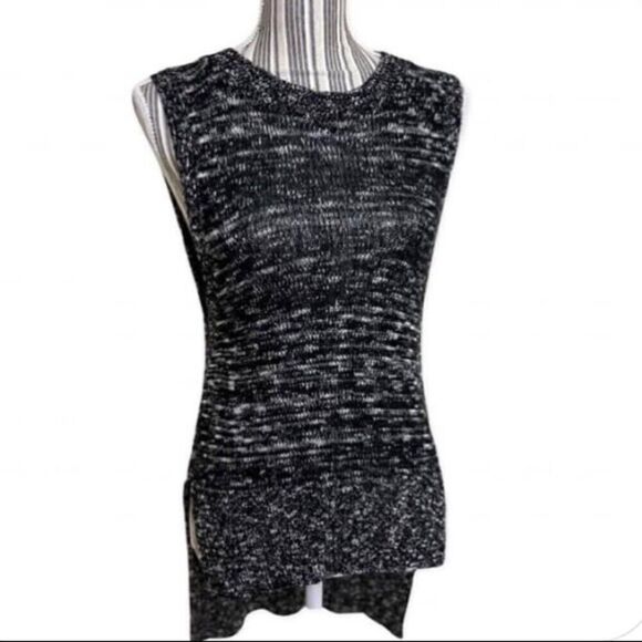 Express Tops - Express Knit Black & White High Low Womens Sweater Shirt Size Small